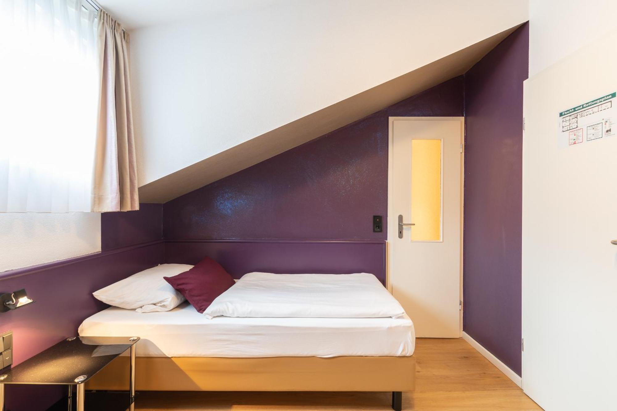 Hotel Porta Nigra เทรียร์ ห้อง รูปภาพ